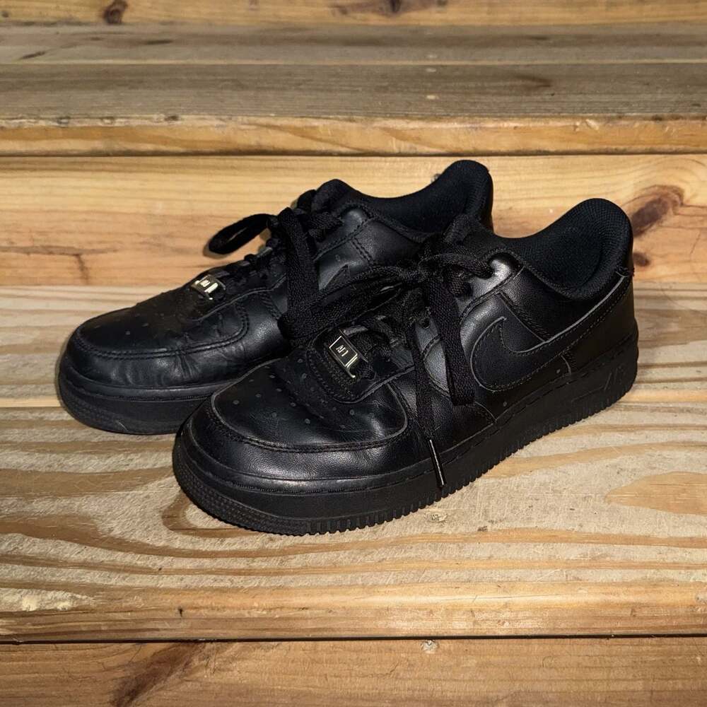 Nike Air Force 1 Low '07 Triple Black Women’s Shoes (5.5)